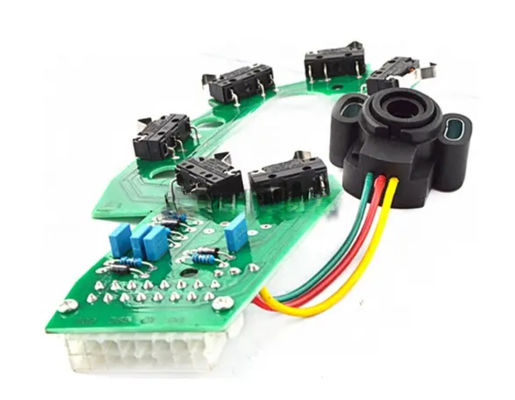 ชิ้นส่วนเซ็นเซอร์เร่งความเร็วคันเร่งที่เชื่อถือได้ OEM 3093607019 3093607016