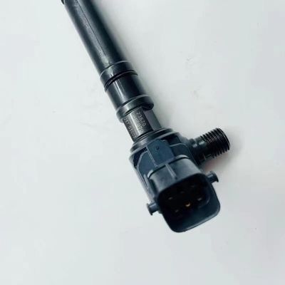 236700e070 เครื่องฉีดน้ํามันดีเซล 23670-0E070 สําหรับเครื่องยนต์ Toyota Hilux 2.4L 2GD