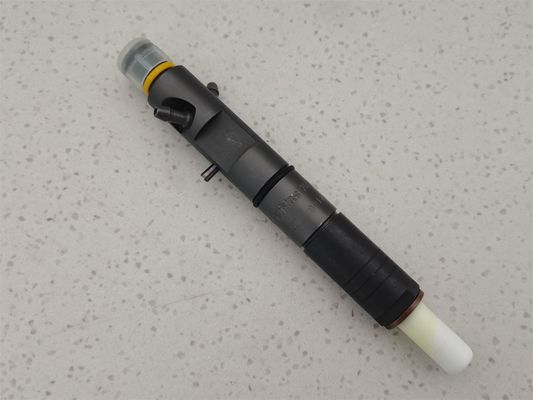 เครื่องฉีดเชื้อเพลิงดีเซลคุณภาพสูงใหม่ 2645K011 สําหรับเครื่องยนต์ Perkins 1104A-44T